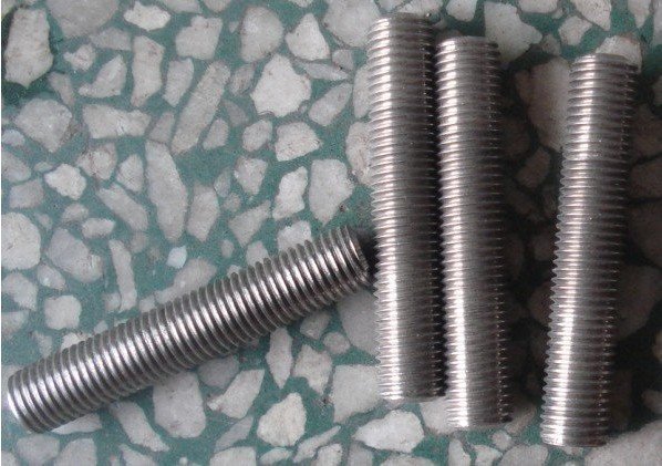 Threaded bars 9